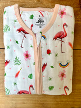 Afbeelding in Gallery-weergave laden, Zomer baby slaapzak hydrofiel flamingo

